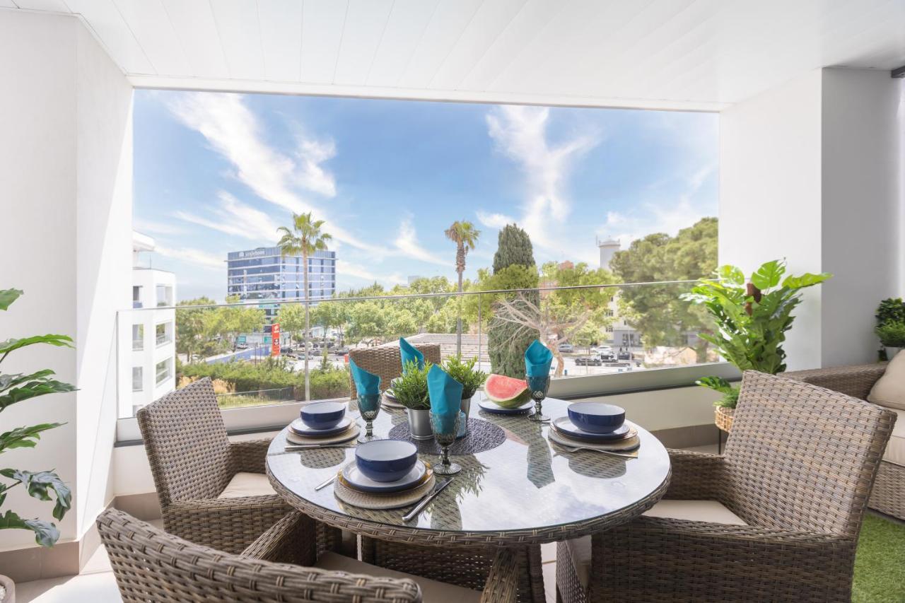 Marbella Luxury Brand New 2-Bedroom Apartment, 3 Min Walk To The Beach! Экстерьер фото