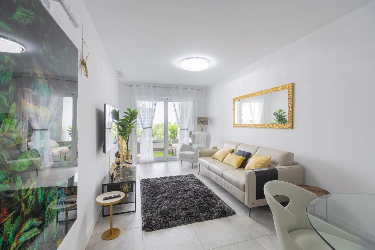 Marbella Luxury Brand New 2-Bedroom Apartment, 3 Min Walk To The Beach! Экстерьер фото