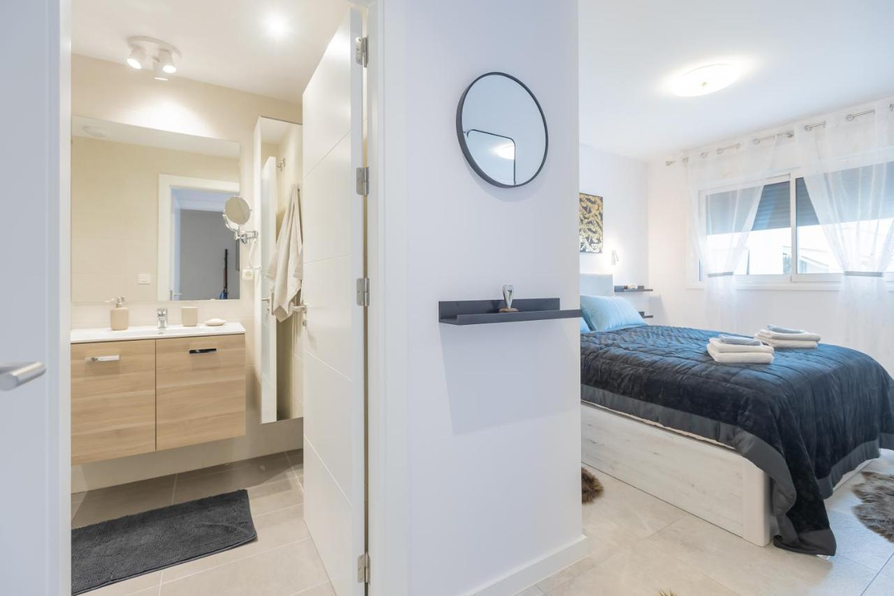 Marbella Luxury Brand New 2-Bedroom Apartment, 3 Min Walk To The Beach! Экстерьер фото