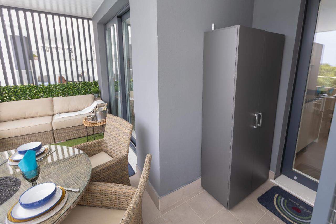 Marbella Luxury Brand New 2-Bedroom Apartment, 3 Min Walk To The Beach! Экстерьер фото