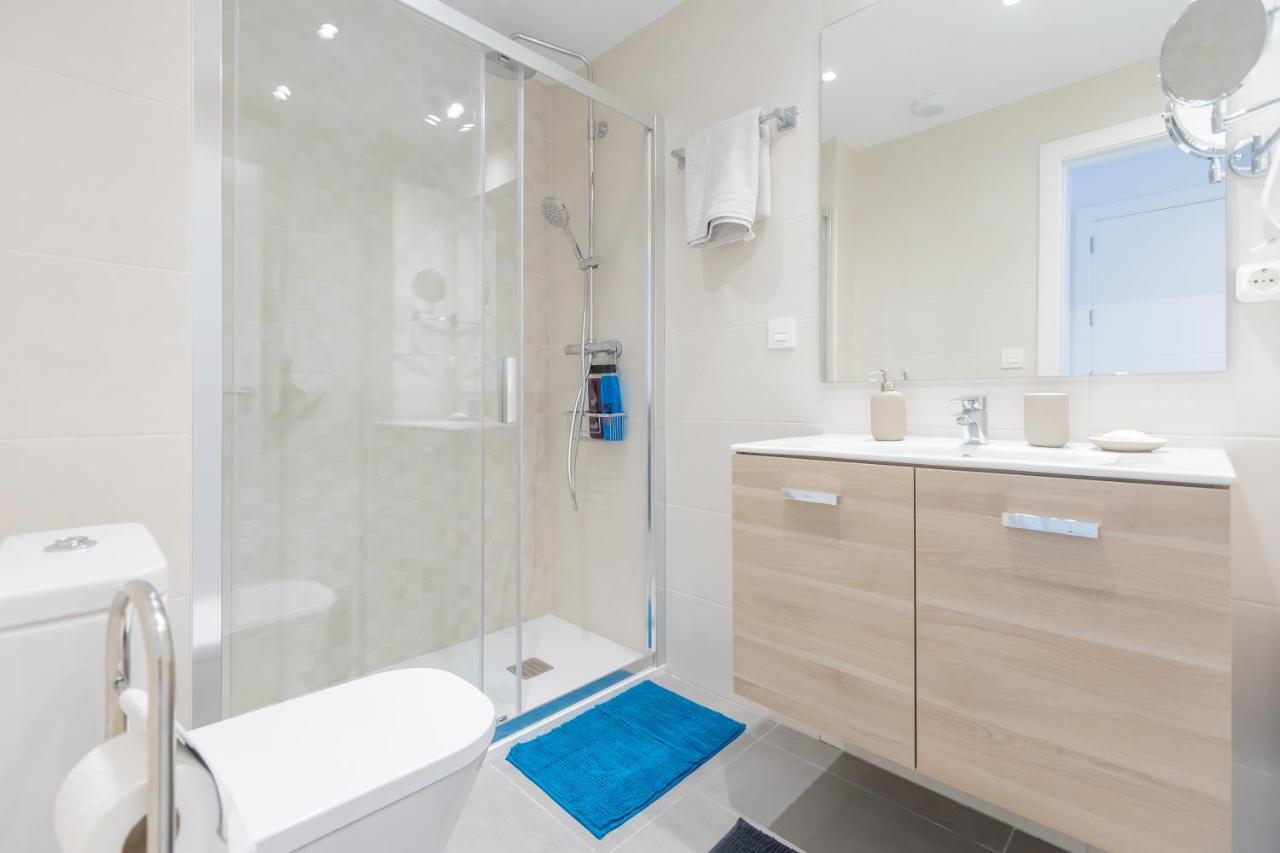 Marbella Luxury Brand New 2-Bedroom Apartment, 3 Min Walk To The Beach! Экстерьер фото